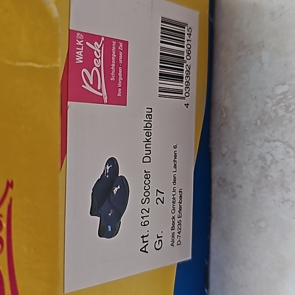 Todler shoes by Becks size 27 EU, equivalent to infants US 10 - Picture 3 of 10